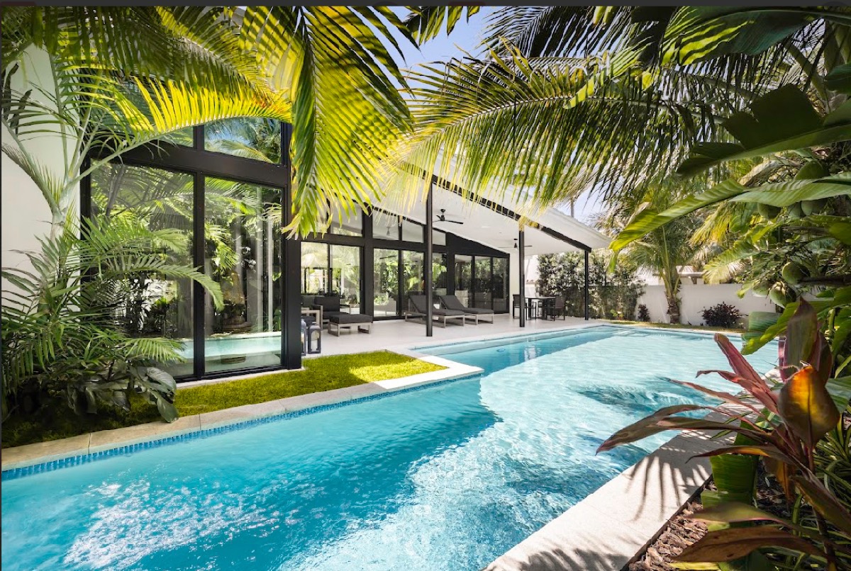 5225 La Gorce Drive Miami Beach 33140